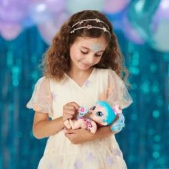 Kindi Kids™ Babyschwester Patticake Als Fee Mit Magischer Gesichtsbemalung -Kinderspielzeug 25776243 03